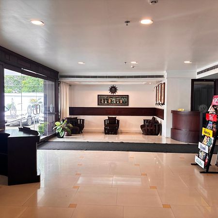 קוז'יקודה Maharani Hotel מראה חיצוני תמונה