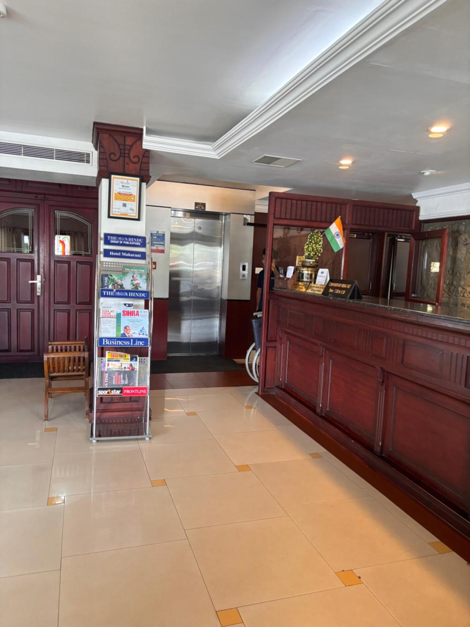 קוז'יקודה Maharani Hotel מראה חיצוני תמונה