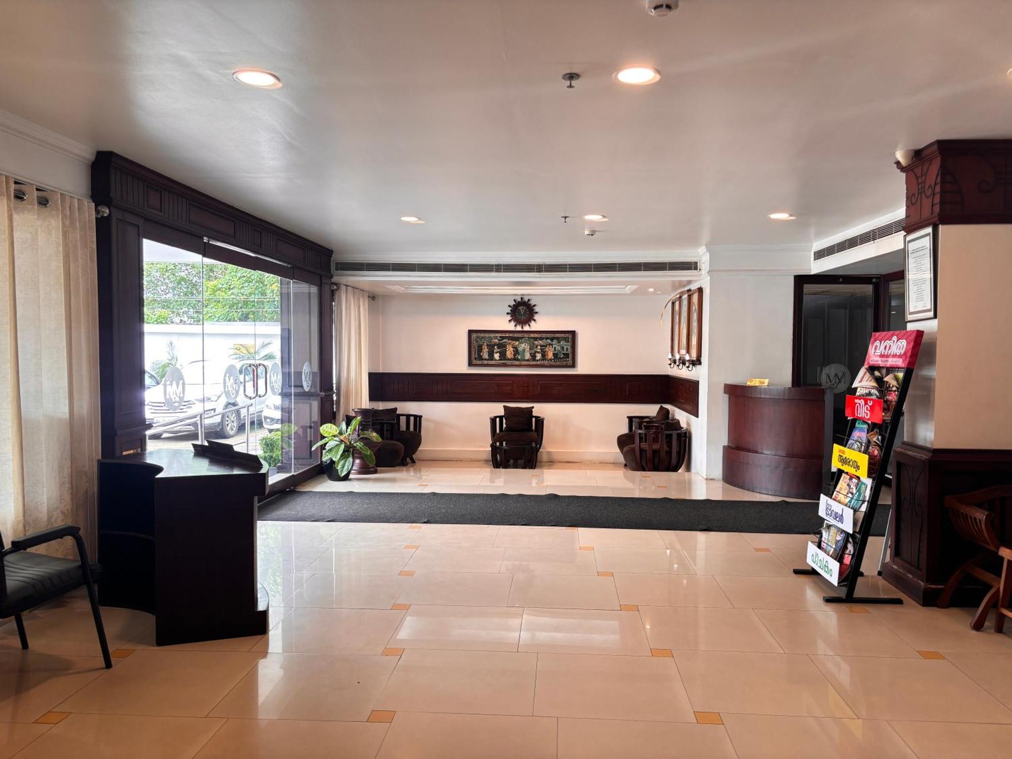 קוז'יקודה Maharani Hotel מראה חיצוני תמונה